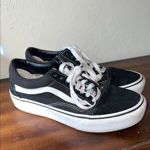 Vans Old Skool Low Top Sneaker Black/ White Suede Canvas Women's 8.5 Mens 7